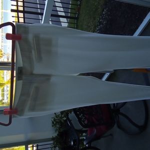 GORGEOUS low rise, flaired, guess pants